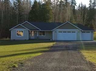 213 Christopher Ln, Sequim, WA 98382