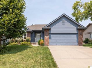 13502 Camden Ave, Omaha, NE 68164