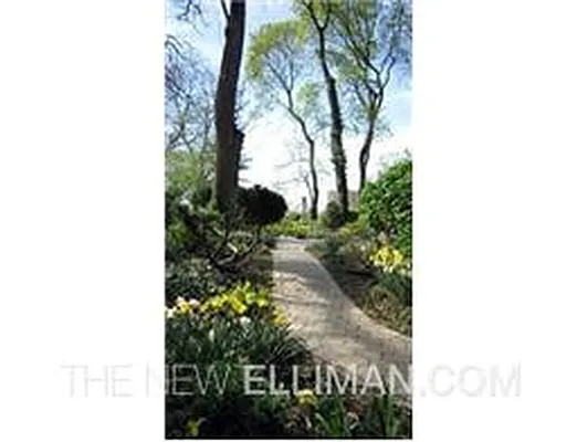 Sold by Douglas Elliman | media 19