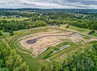 557 Valley Ct, Victor, NY 14564