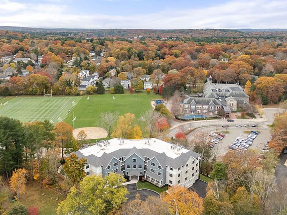 3rd image of 16 Stearns Rd #101