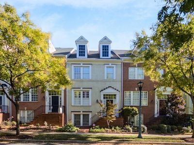 1015 Crestfield Dr, Rockville, MD, 20850