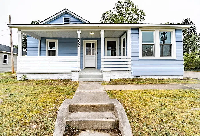 3502 Oaklawn Blvd
