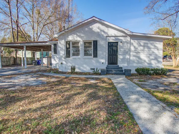 2615 Warm Ave, North Charleston, SC 29420