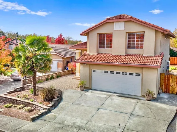 1071 La Contenta Court, Windsor, CA 95492