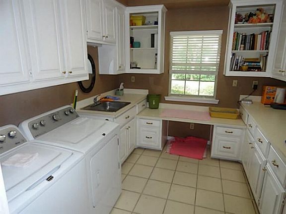 4th image of 41 Meadowcreek Dr