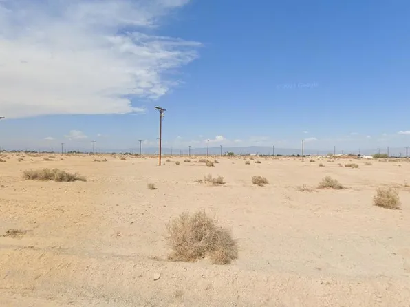 2120 Columbia Ave, Thermal, CA 92274