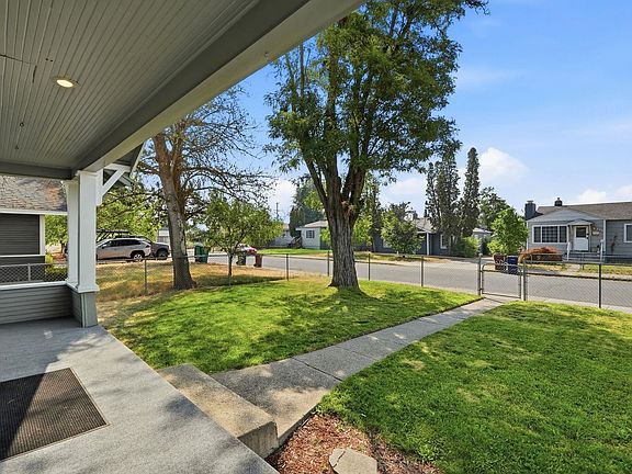 4th image of 207 E Princeton Ave
