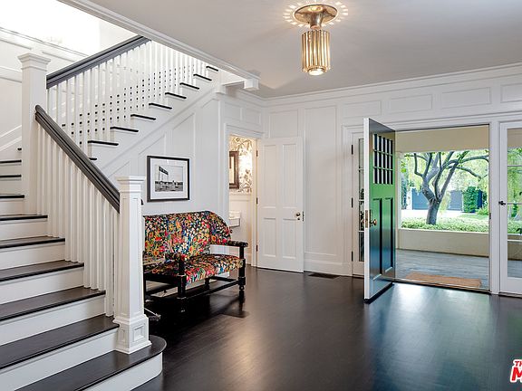 4th image of 12834 Highwood St