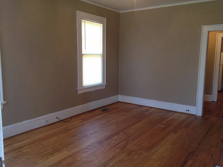 2960 Pierpont Ave — Photo 9
