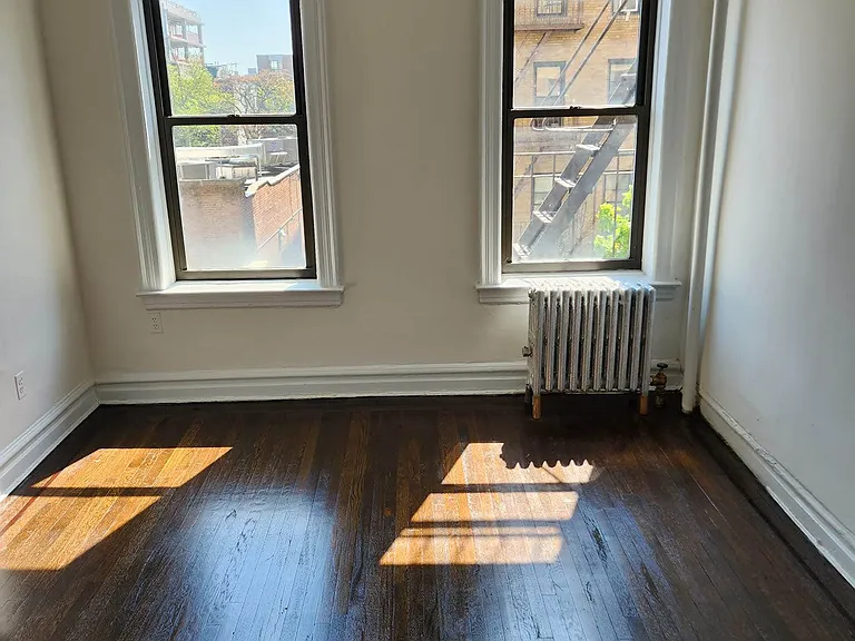 45-26 44th St #4C — Photo 3