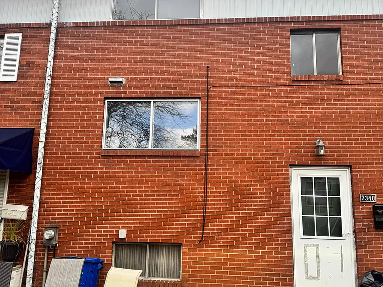 2340 Park Hill Dr — Photo 10