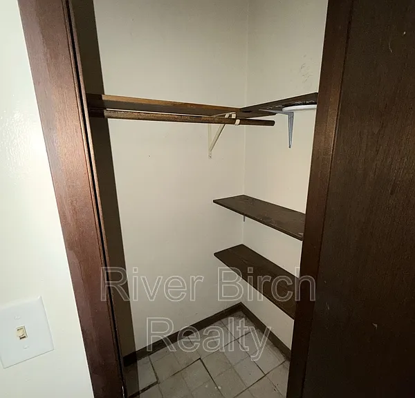 425 W Lawrence Ave #2 — Photo 6