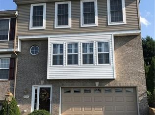 4009 Trail Side Ct, Jeannette, PA 15644