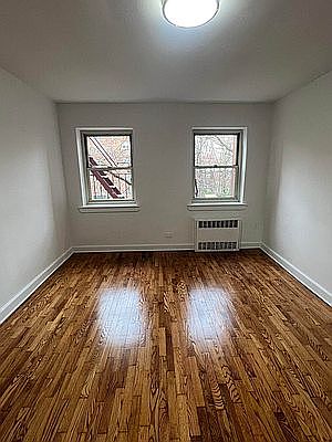 4th image of 135-20 Hoover Ave APT 33