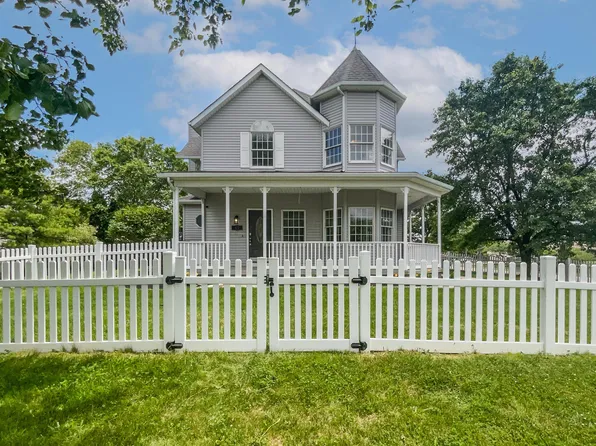 67 Habersac Ave, Pataskala, OH 43062