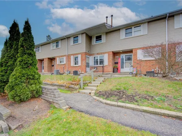 440 Pioneer Dr #3, Kitchener, ON N2P 1H6