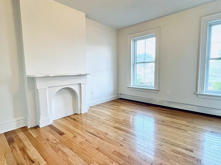 201 Liberty St #2 — Photo 16