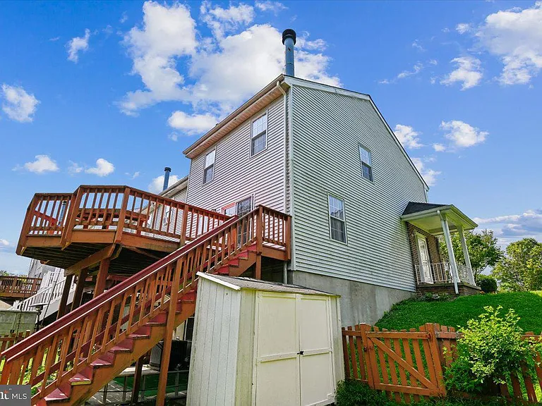 17 Ruddington Ct — Photo 6