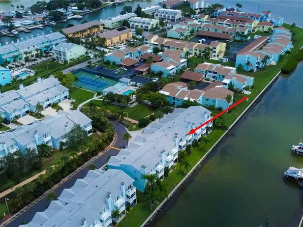 683 Garland Cir, Indian Rocks Beach, FL 33785
