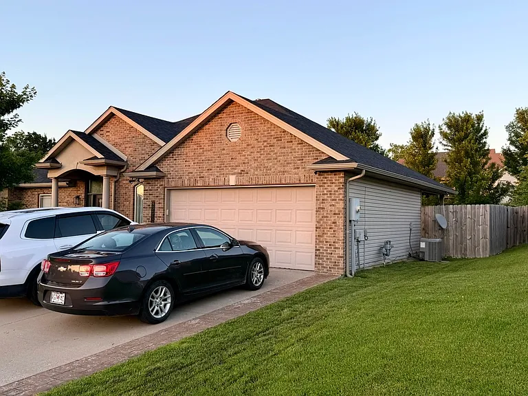 5006 Piedmont Pl — Photo 3