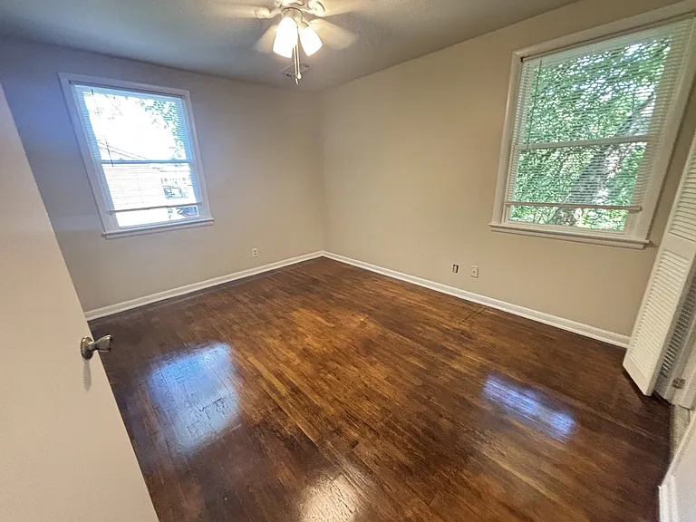 3048 Edgemont Dr — Photo 17