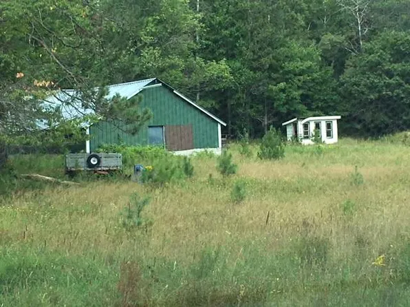 475 Bloom Rd, Eagle River, WI 54521