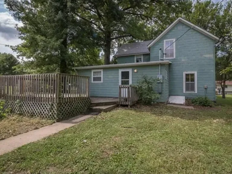 707 Liberty St — Photo 28