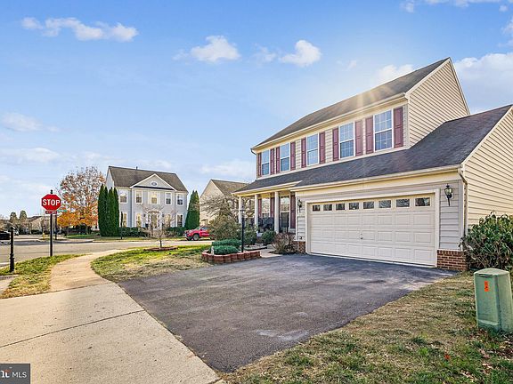 2nd image of 18043 Camdenhurst Dr