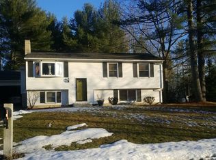 30 Toftree Ln, Dover, NH 03820
