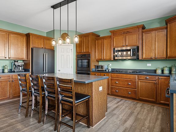 5th image of 3 Birchwood Ct