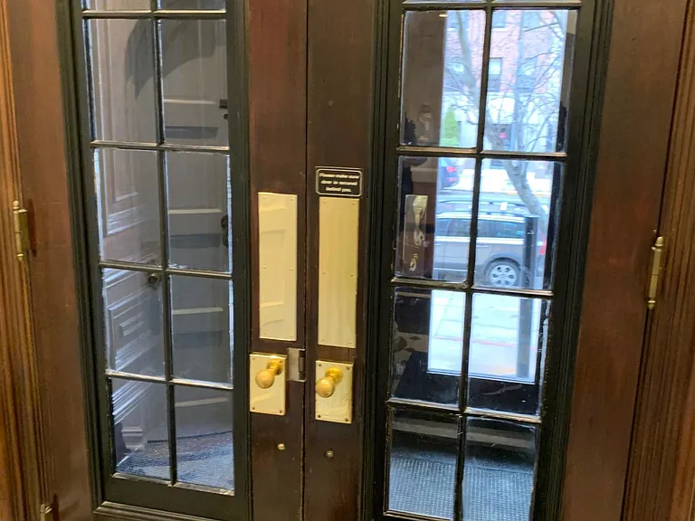 113 Beacon St #3 — Photo 10