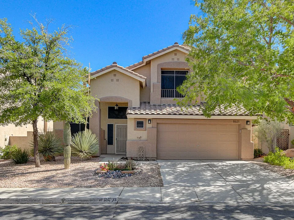 8621 Sierra Cima Ln