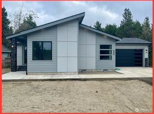 450 Seashore St, Ocean Shores, WA 98569