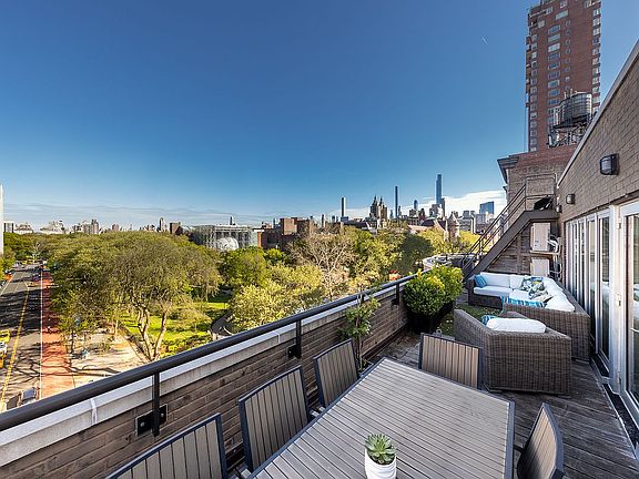 2nd image of 100 W 81st St APT 5B