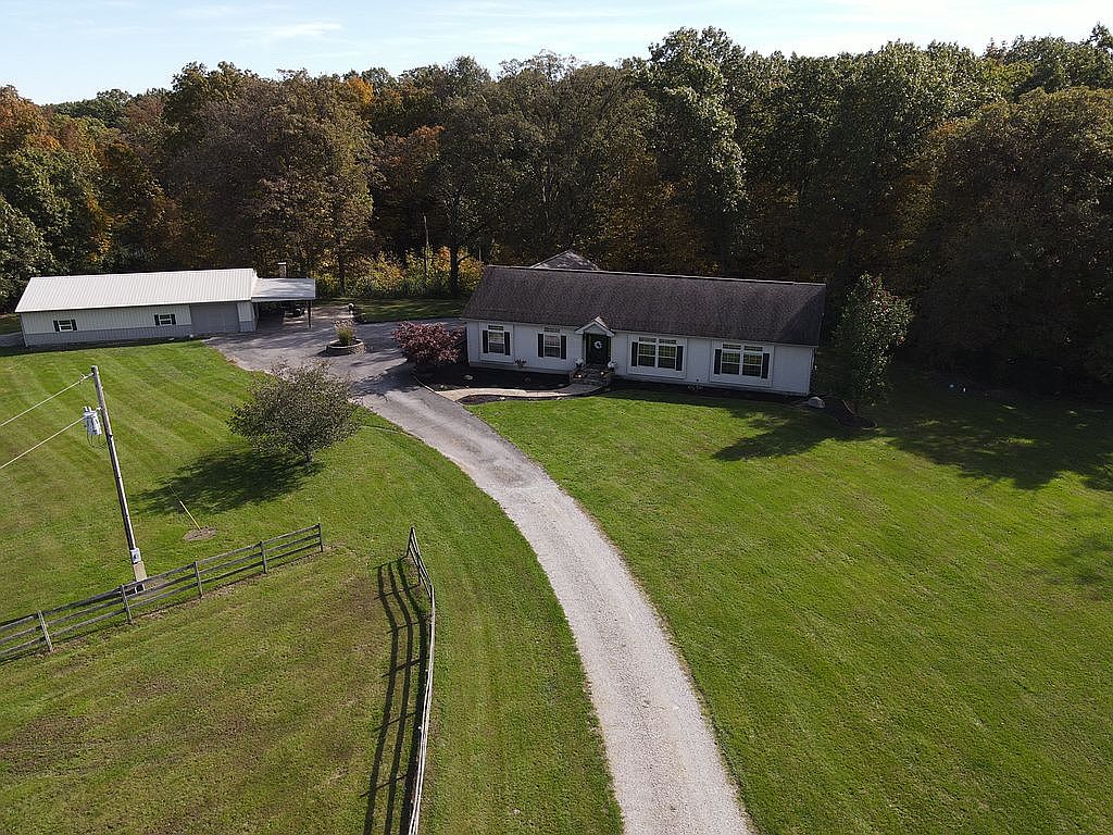 13341 Phipps Ln, Lerna, IL 62440 Zillow