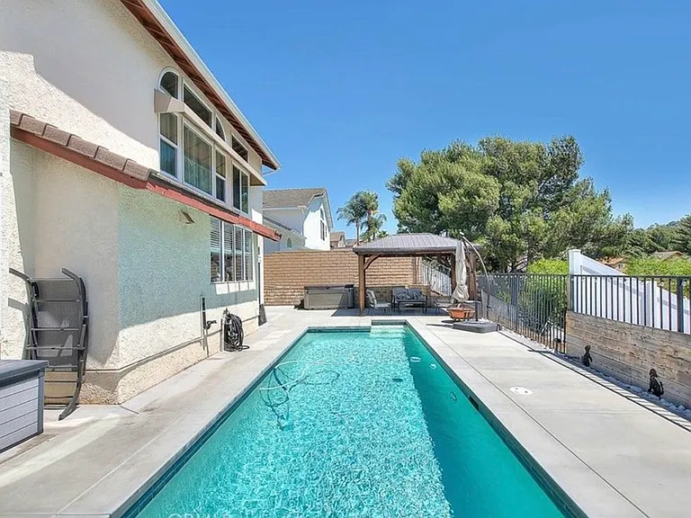 Deaver Dr — Photo 6