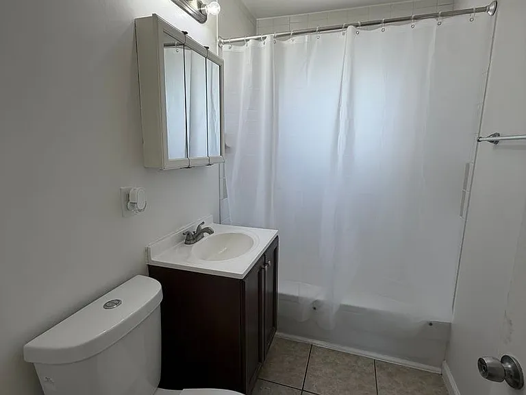 11340 Sherman Ave — Photo 4