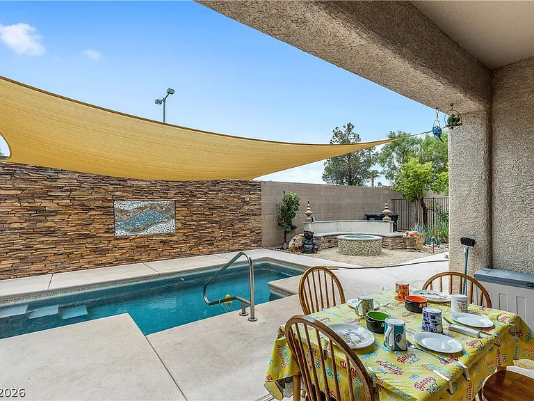 2611 Savannah Springs Ave — Photo 30