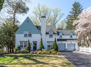 406 W Leamy Ave, Springfield, PA 19064