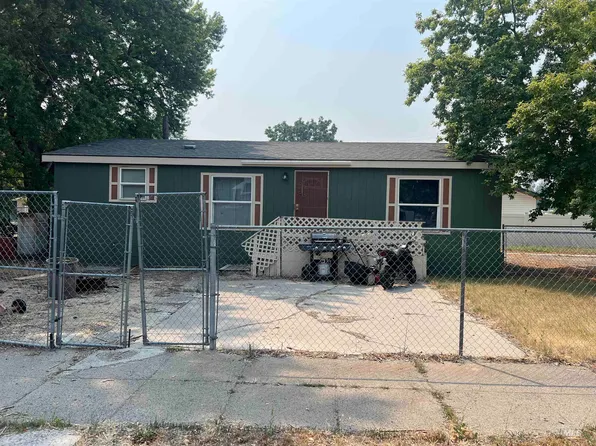 803 E Liberty St, Weiser, ID 83672