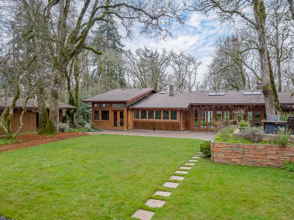 1785 Skyline Blvd, Eugene, OR 97403