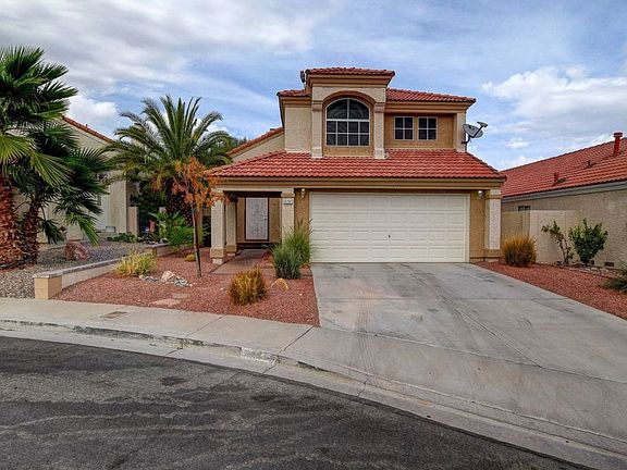 2nd image of 9732 Peacock Hill Cir