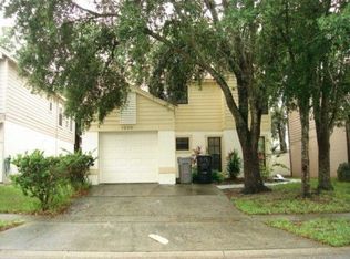 1240 Crossfield Dr, Apopka, FL 32703