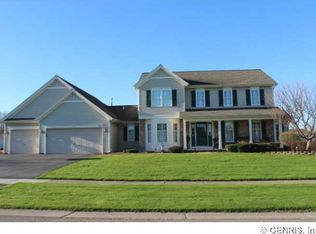 25 Mystic Pines Cir, Rochester, NY 14612