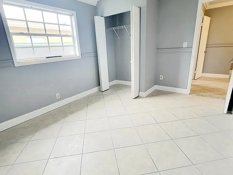 2021 NW 64th Ave #A — Photo 19