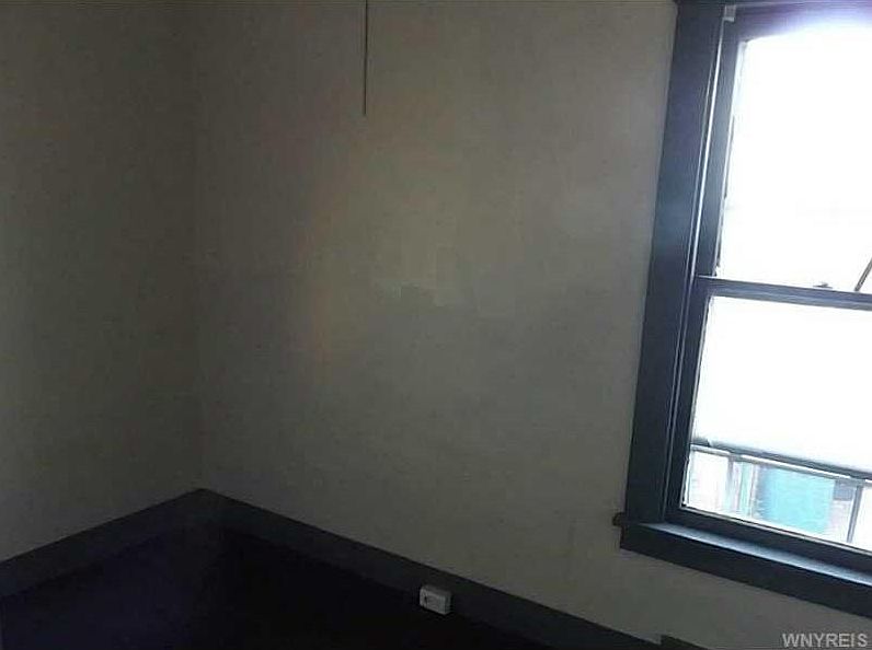 28 Wabash Ave, Kenmore, NY 14217 Zillow