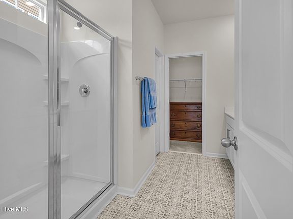2nd image of 1015 Spivey Cir