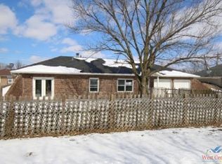 1207 McVey Rd, Sedalia, MO 65301