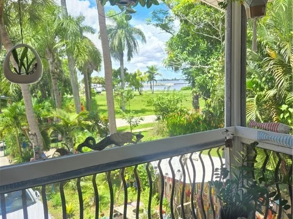 211 Delray Ave, Fort Myers, FL 33905